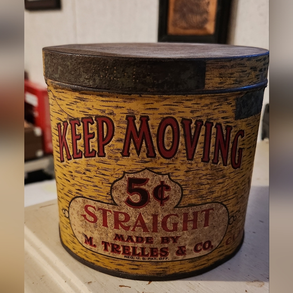 Rare Keep Moving 5 Cent Cigar Tin for 50 Cigars. Near mint condition.